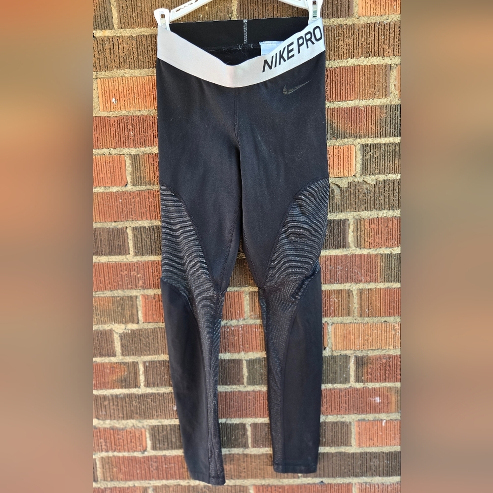 Nike Pro Black Leggings